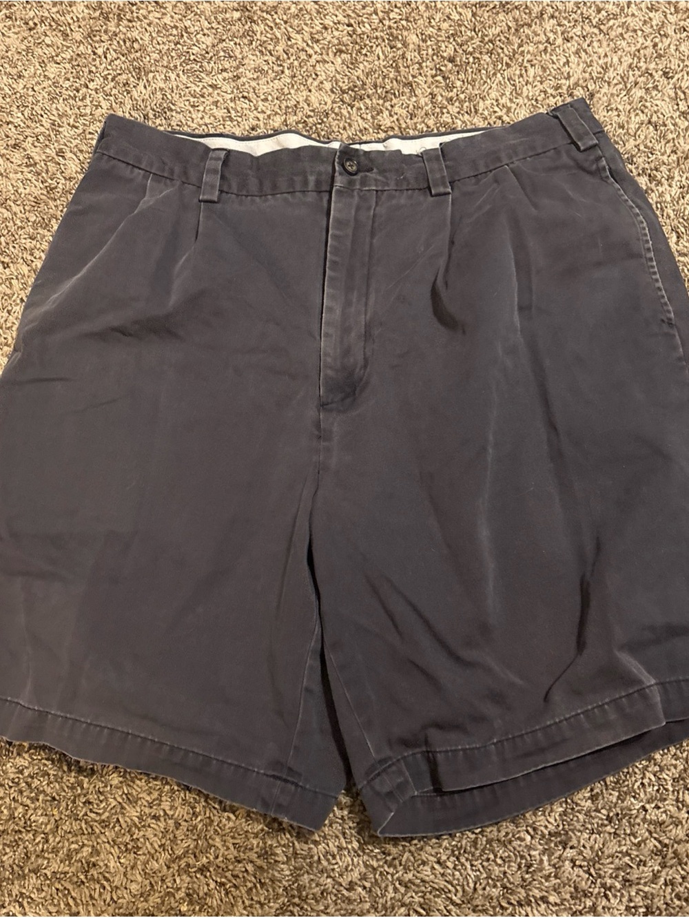 Cremieux Men’s  Pleated  Shorts Size 35 Navy Cotton Pockets